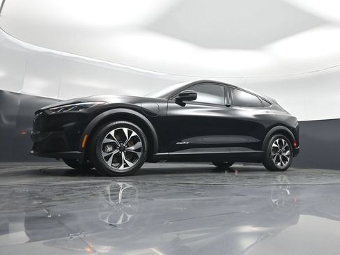 Used 2024 Ford Mustang Mach-E Select RWD image 42