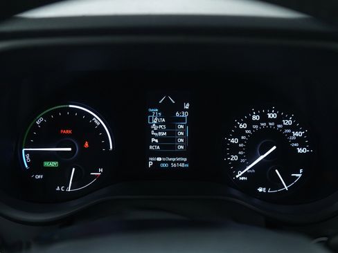 Used 2022 Toyota Sienna XLE image 26