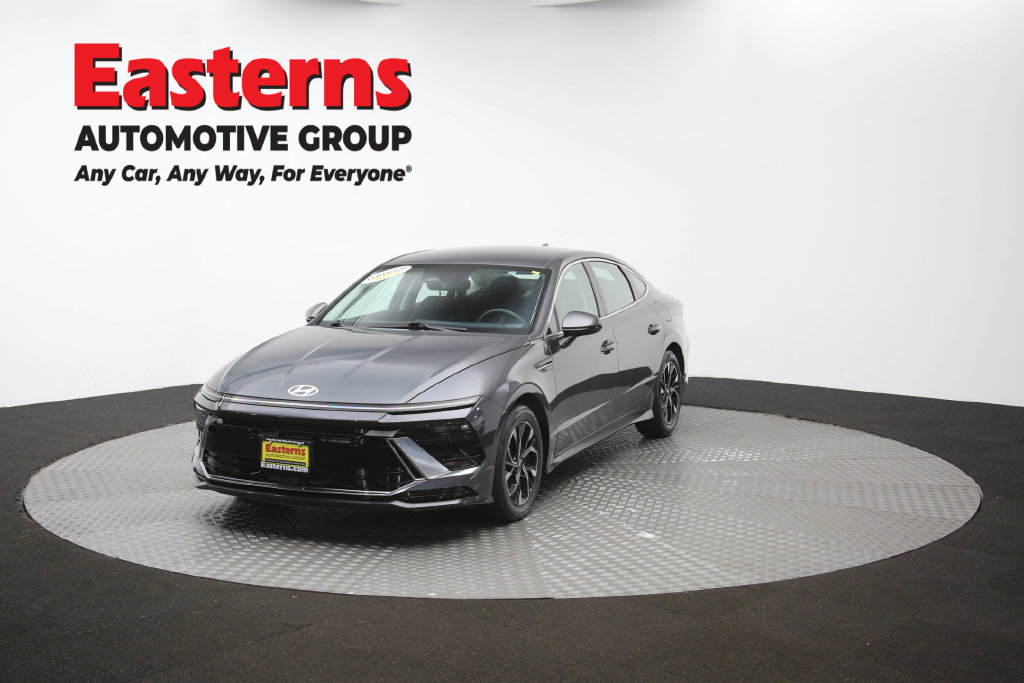 Used 2025 Hyundai Sonata SEL FWD image 57
