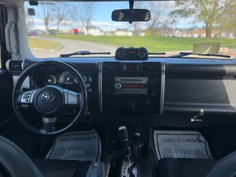 Used 2008 Toyota FJ Cruiser 4WD image 19