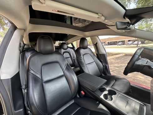 Used 2021 Tesla Model 3 Long Range AWD/4WD image 28