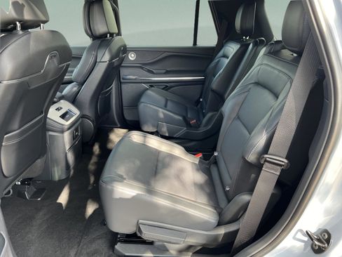New 2025 Lincoln Navigator Reserve w/ Jet Appearance Package image 25