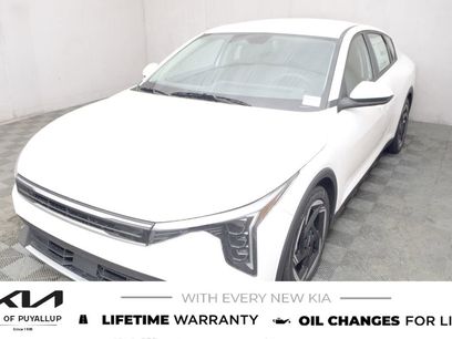 New 2025 Kia K4 EX