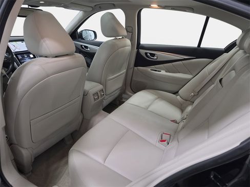 Used 2020 INFINITI Q50 Luxe w/ Essential Package (3.0T Luxe) image 12