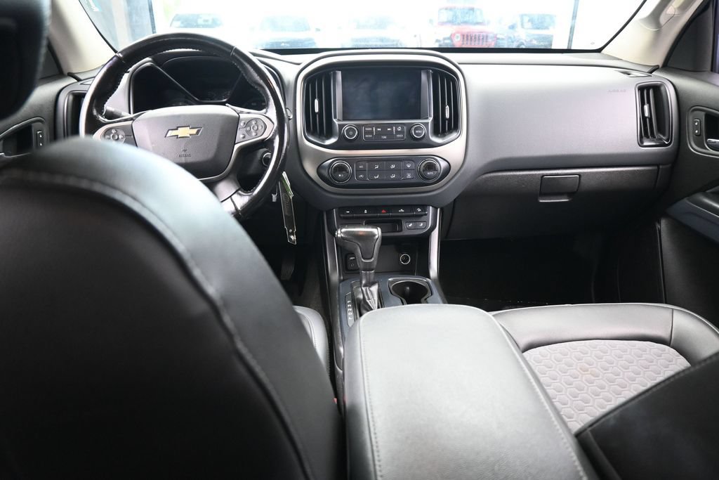 Used 2017 Chevrolet Colorado Z71 AWD/4WD image 42