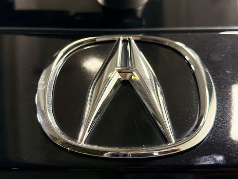 Used 2024 Acura MDX FWD w/ Technology Package image 12