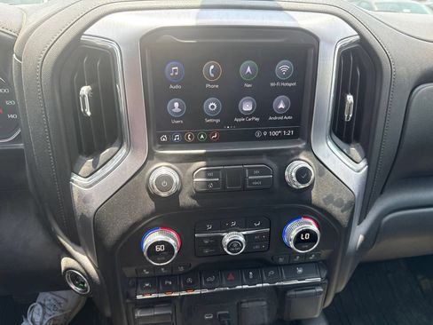 Used 2021 GMC Sierra 1500 SLT w/ SLT Premium Plus Package AWD/4WD image 11