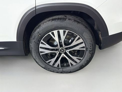 New 2026 Mercedes-Benz GLB 250 4MATIC image 32