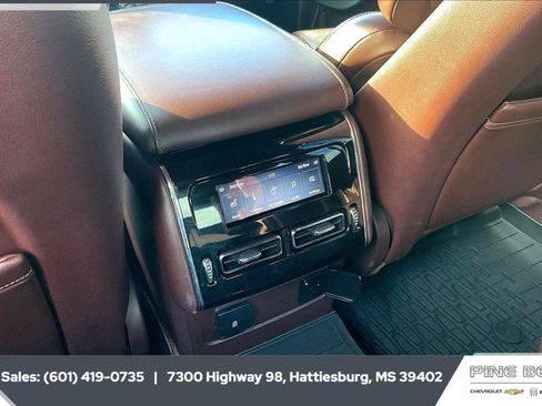 Used 2023 Lincoln Aviator Black Label w/ Dynamic Handling Package AWD/4WD image 25