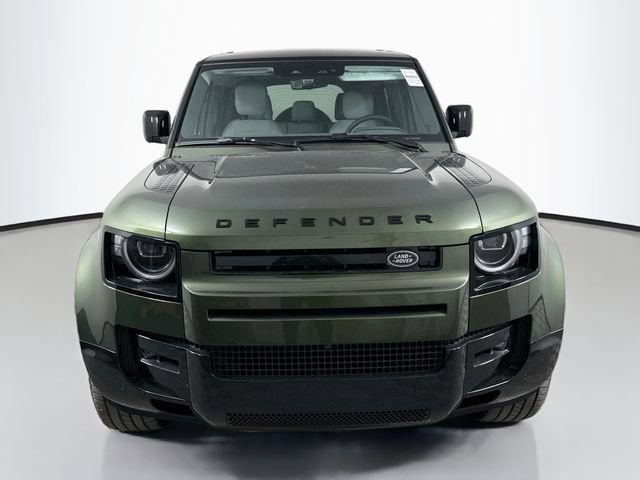 New 2026 Land Rover Defender 110 X-Dynamic SE AWD/4WD image 2
