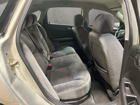 Used 2008 Chevrolet Impala LT FWD image 21