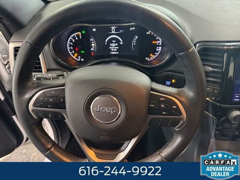 Used 2019 Jeep Grand Cherokee Limited image 19