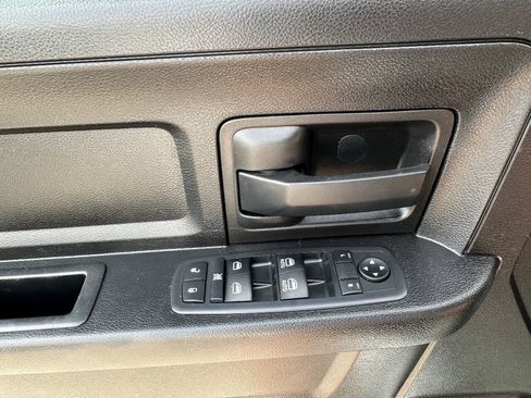 Used 2020 RAM 1500 Tradesman AWD/4WD image 13