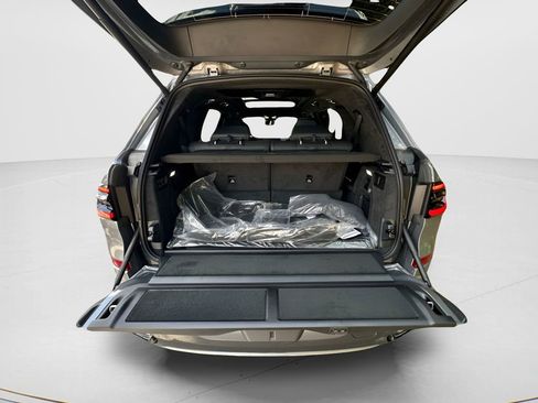New 2026 BMW X7 xDrive40i w/ Executive Package AWD/4WD image 24