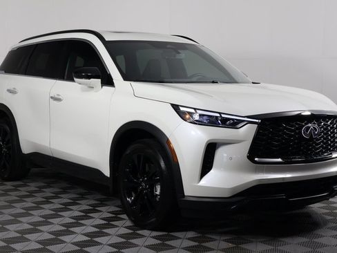 Used 2025 INFINITI QX60 Luxe w/ Black Edition AWD/4WD image 3