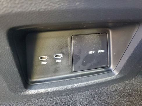 New 2026 Volkswagen Atlas Cross Sport SEL R-Line AWD/4WD image 13