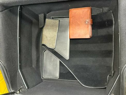 Used 1995 Ferrari F355 Berlinetta RWD image 66