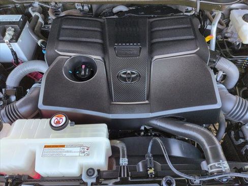 Used 2023 Toyota Tundra Limited image 23