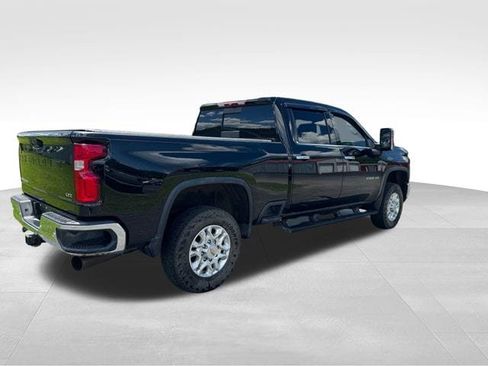 Used 2024 Chevrolet Silverado 2500 LTZ w/ LTZ Plus Package AWD/4WD image 7