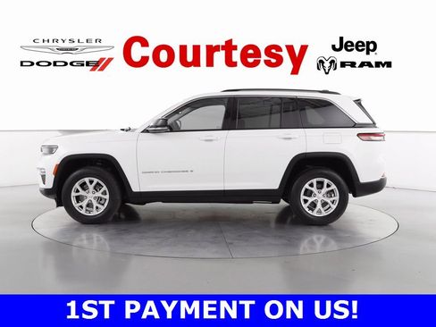 Certified 2023 Jeep Grand Cherokee Limited image 8