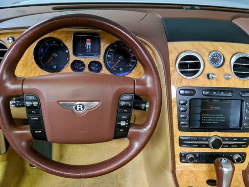 Used 2007 Bentley Continental GTC image 21