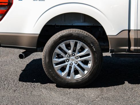 Used 2025 Ford F150 King Ranch w/ FX4 Off-Road Package AWD/4WD image 4