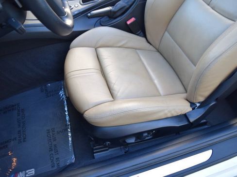 Used 2011 BMW M3 Convertible RWD image 49