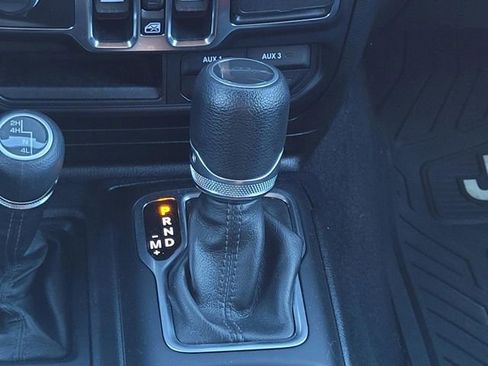 Used 2020 Jeep Gladiator Sport w/ Quick Order Package 24S image 22