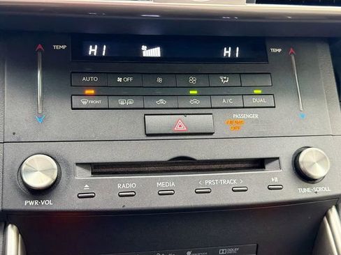 Used 2015 Lexus IS 350 AWD image 14