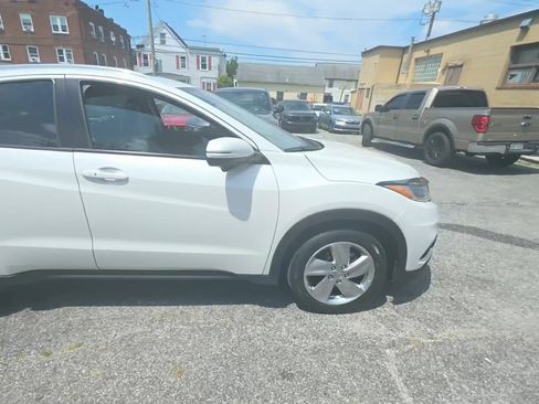 Used 2020 Honda HR-V EX image 4