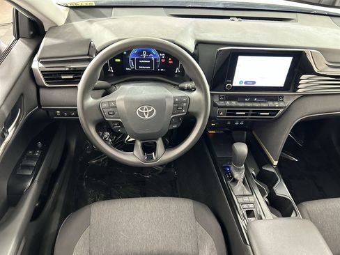 Used 2026 Toyota Camry LE FWD image 22
