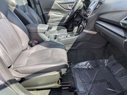 Used 2021 Subaru Forester Limited w/ Popular Package #3 image 30