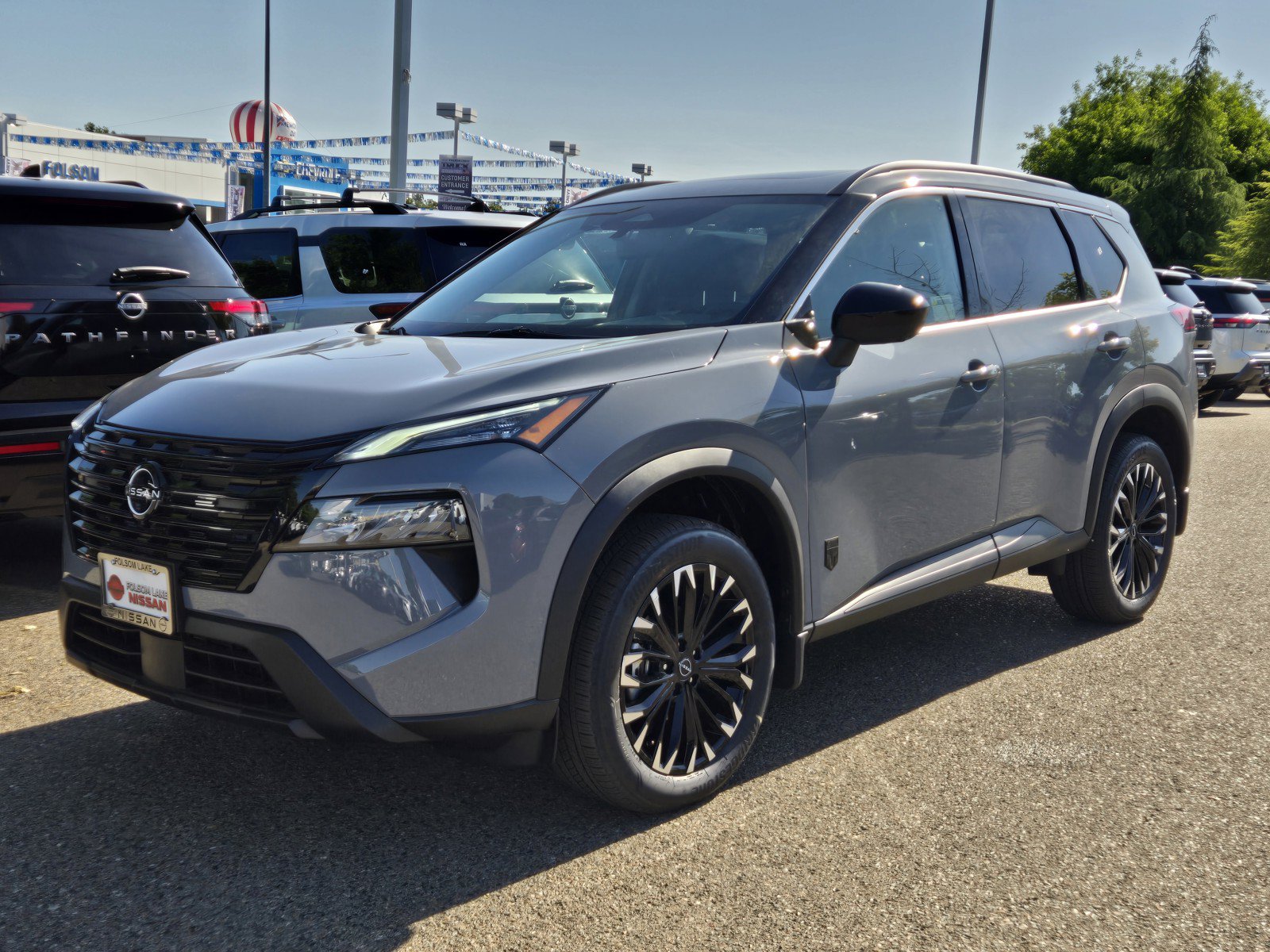 New 2026 Nissan Rogue Dark Armor AWD/4WD image 8