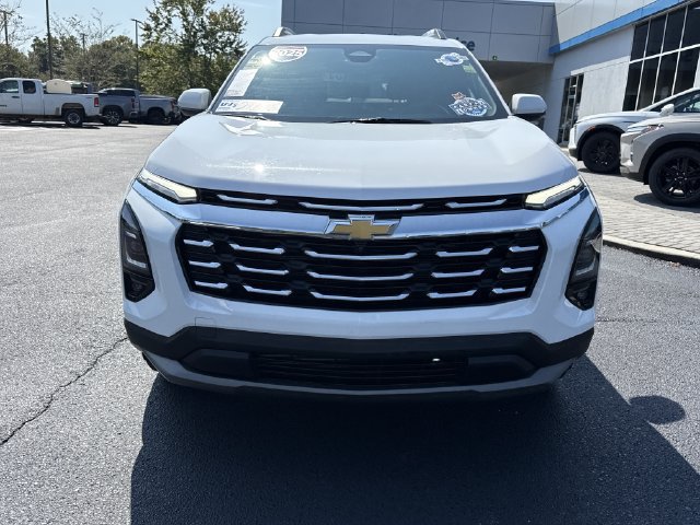 Used 2025 Chevrolet Equinox LT w/ Convenience Package II FWD image 8