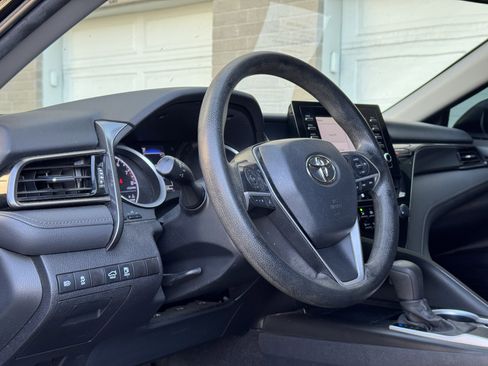 Used 2021 Toyota Camry LE w/ Carpet Mat Package (TMS) image 15