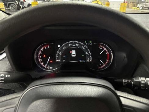 Certified 2025 Toyota RAV4 XLE image 32