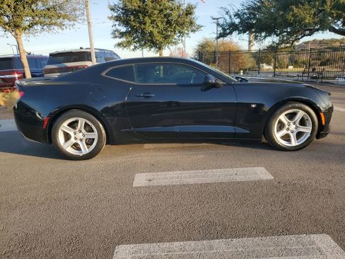 Used 2017 Chevrolet Camaro LT image 11