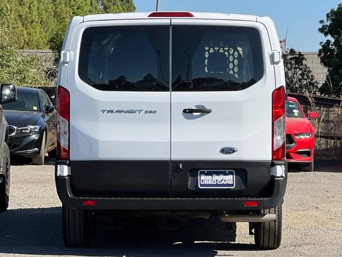 Certified 2025 Ford Transit 250 Low Roof w/ Exterior Upgrade Package RWD image 5