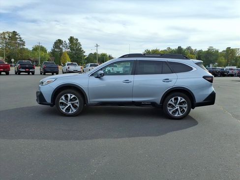 Used 2020 Subaru Outback Limited w/ Popular Package #2 image 2