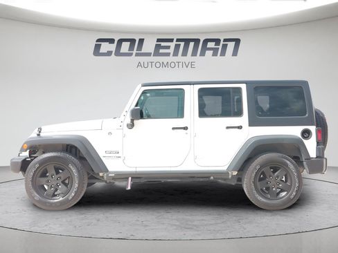 Used 2018 Jeep Wrangler Unlimited Sport S AWD/4WD image 2