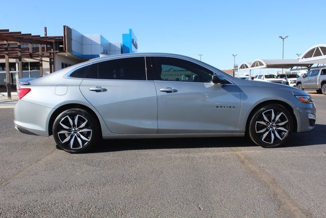 Used 2023 Chevrolet Malibu RS FWD image 2