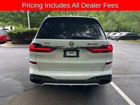 Used 2021 BMW X7 M50i w/ Dynamic Handling Package AWD/4WD image 4