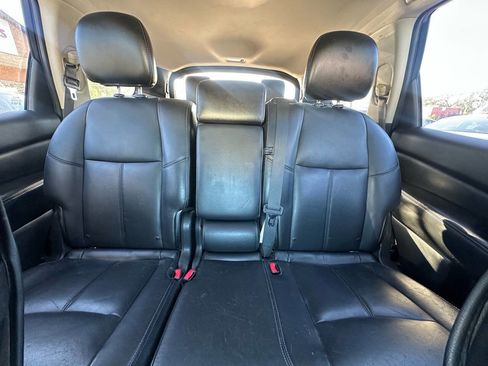 Used 2013 Nissan Pathfinder SL w/ Cargo Pkg image 22