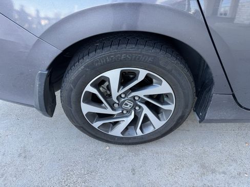 Used 2016 Honda Civic EX image 10