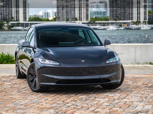 Used 2024 Tesla Model 3 Standard Range RWD image 2