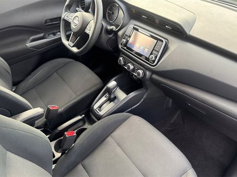Used 2024 Nissan Kicks S image 14