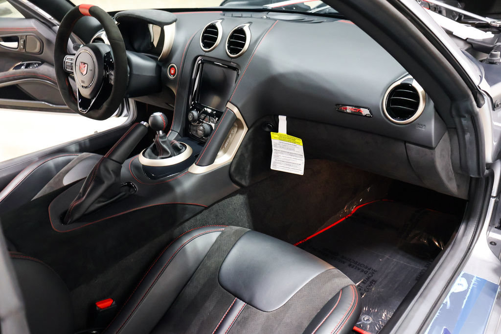 Used 2017 Dodge Viper ACR w/ Extreme Aero Package RWD image 51