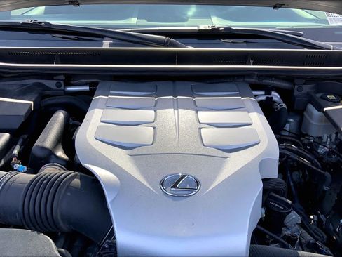 Used 2022 Lexus GX 460 Premium w/ Premium Plus Package AWD/4WD image 32