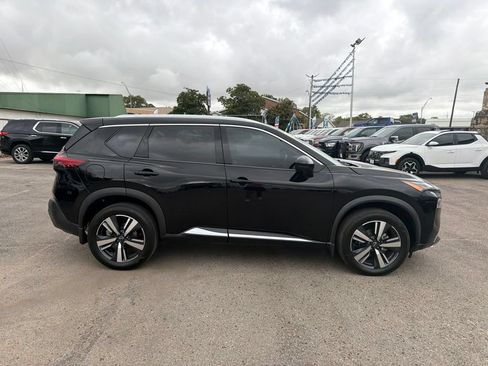 Used 2023 Nissan Rogue SL FWD image 6