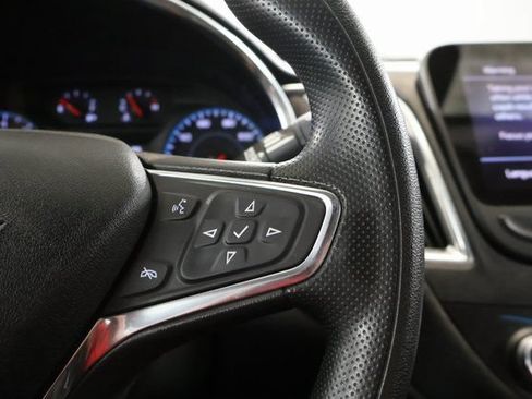 Used 2021 Chevrolet Malibu LT FWD image 19